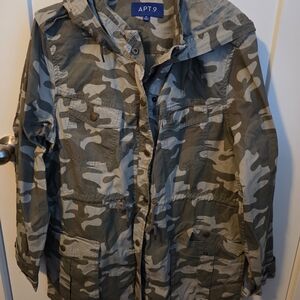 APT.9 Camouflage Hooded Jacket